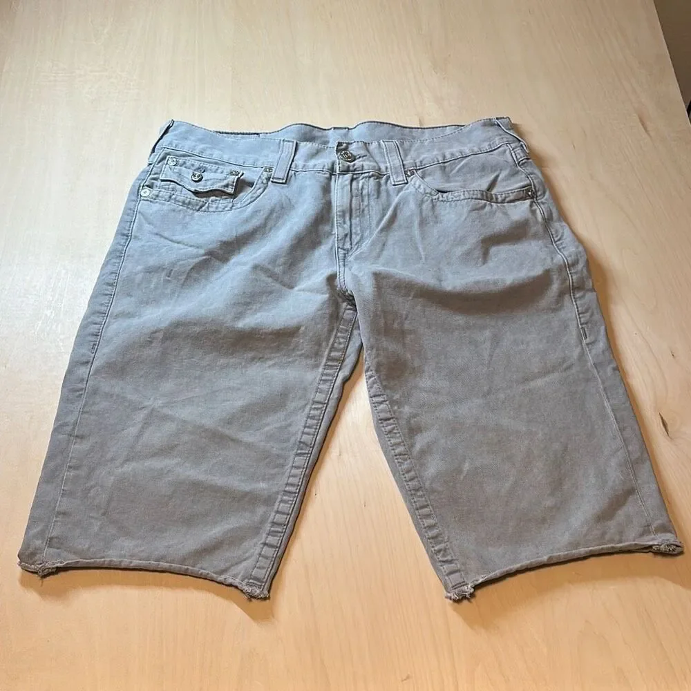 TRUE RELIGION Straight Cut Off‎ NATURAL BIG T Shorts Flap Pockets 36